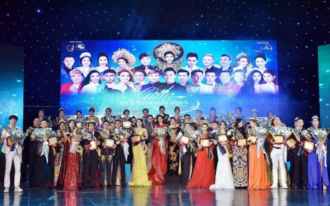 Hoa Hậu Nguyễn Thị Diệu Thúy được vinh danh Đại sứ doanh nhân – nhân ái 2020